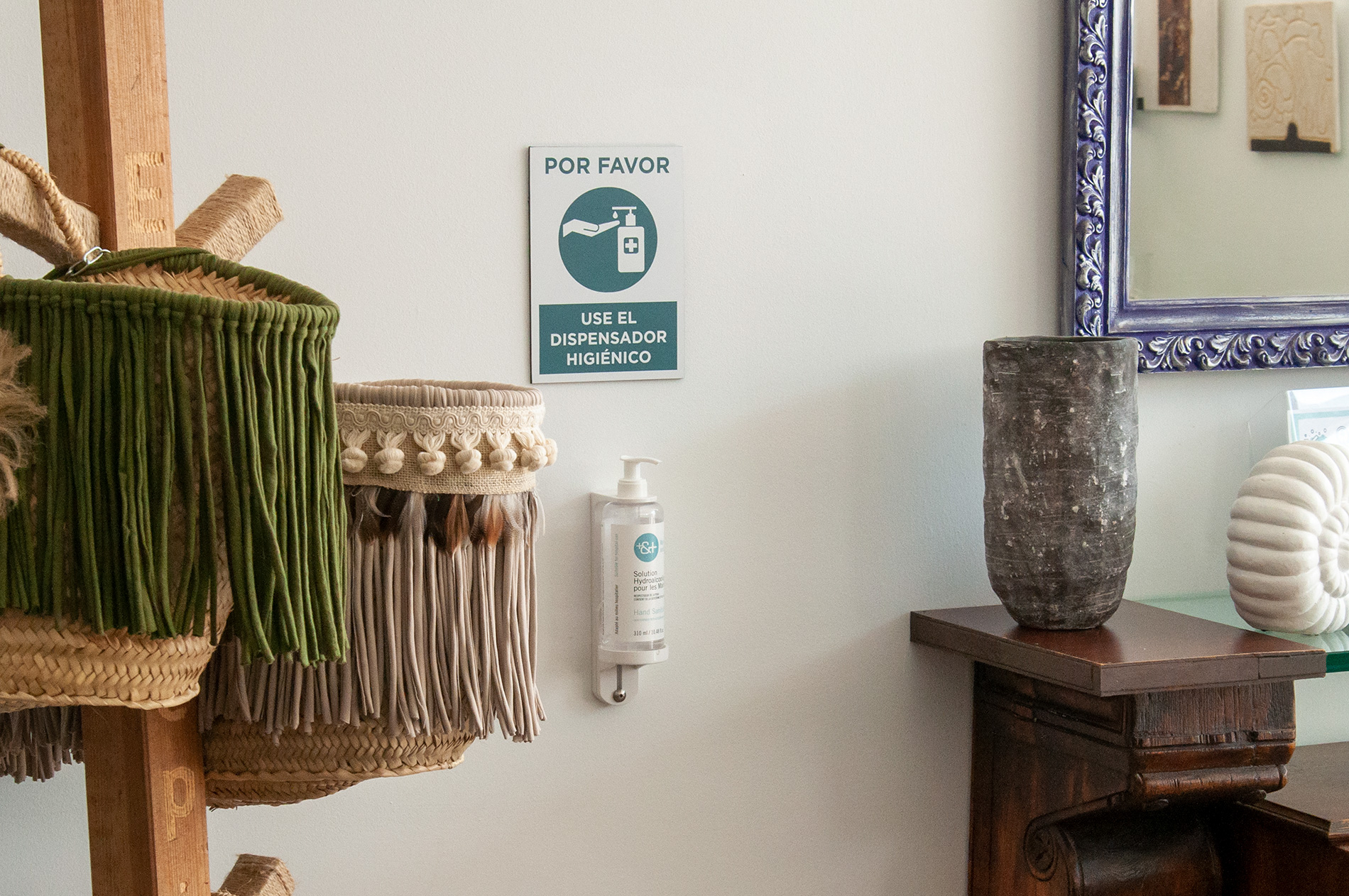 #EsteVirusLoParamosUnidos